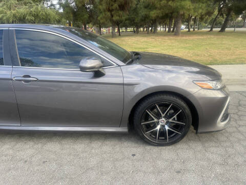 2022 Toyota Camry LE