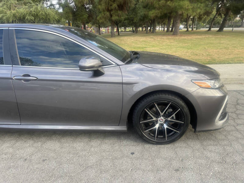 2022 Toyota Camry LE