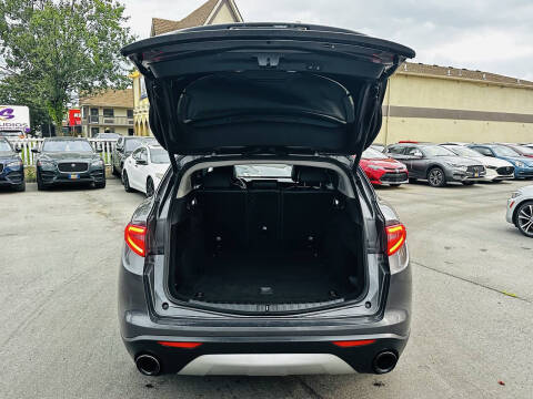 2018 Alfa Romeo Stelvio