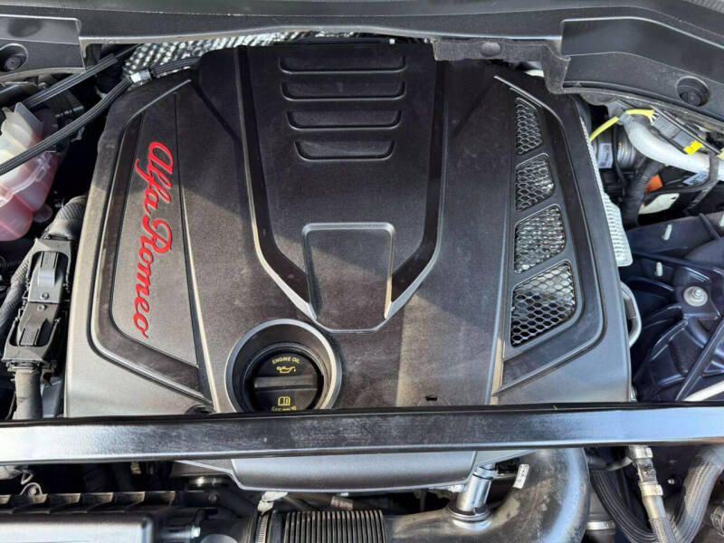 2018 Alfa Romeo Stelvio Ti