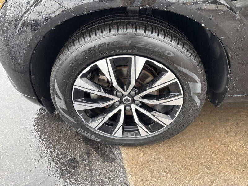 2023 Volvo XC60 B5 Core