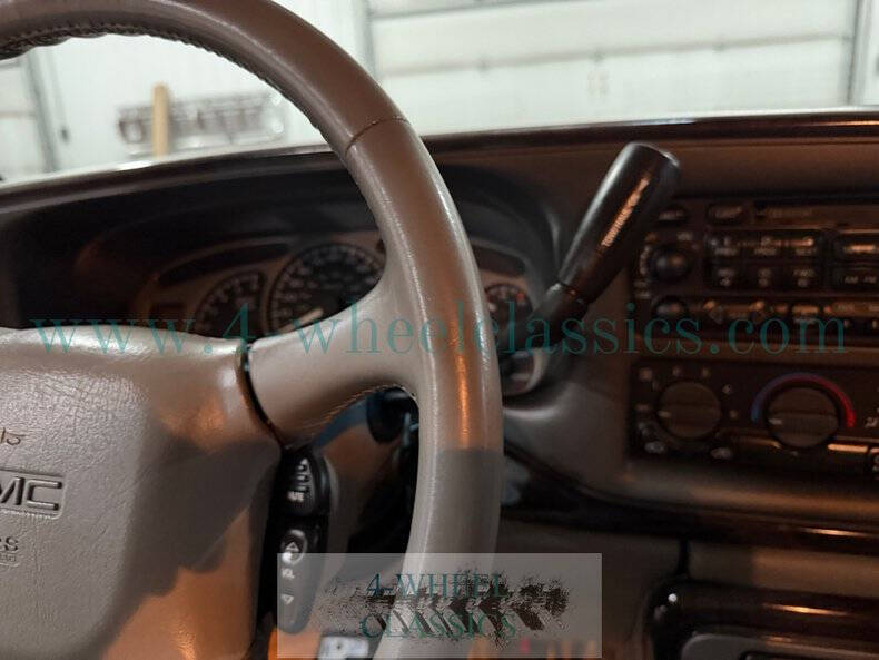 2001 GMC Sierra C3