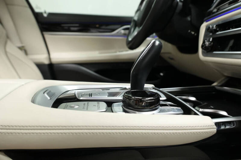 2021 BMW 7 Series ALPINA B7 xDrive