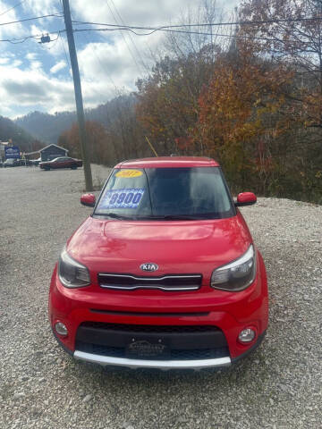 2017 Kia Soul +