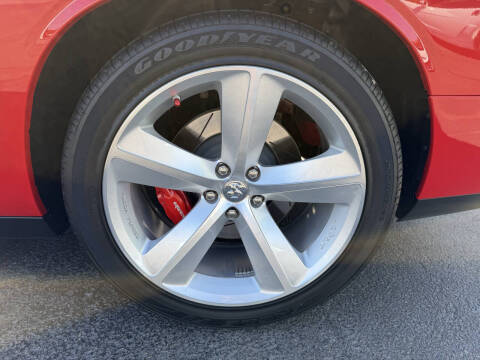 2009 Dodge Challenger SRT8