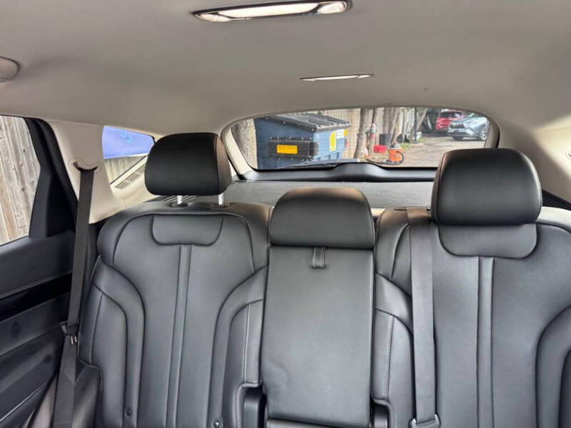 2025 Genesis GV80 2.5T Standard