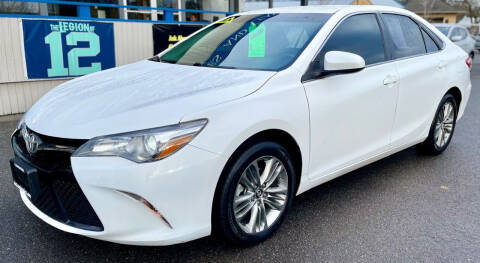 2017 Toyota Camry for sale at Vista Auto Sales in Lakewood WA