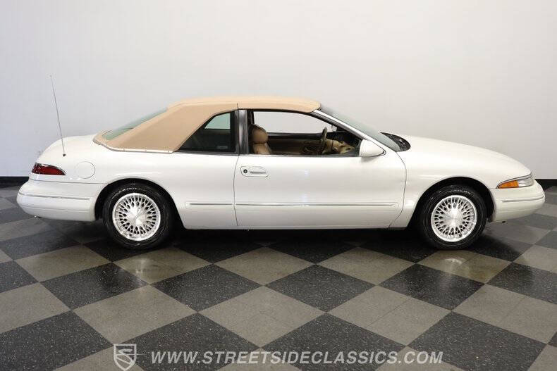 1994 Lincoln Mark VIII