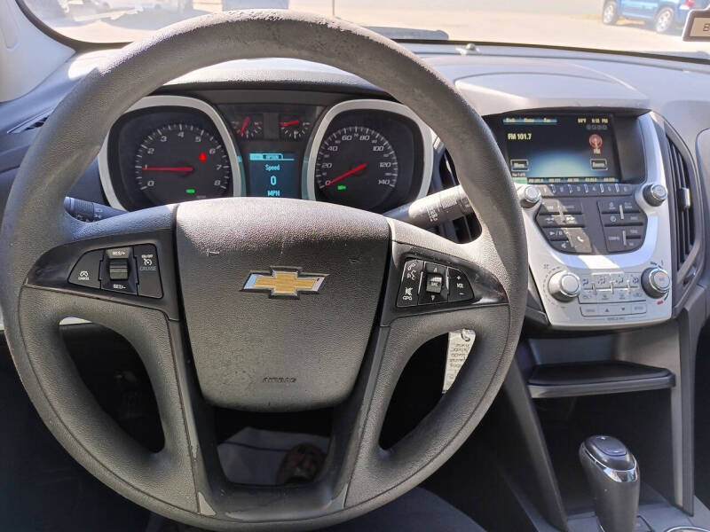 2017 Chevrolet Equinox LS