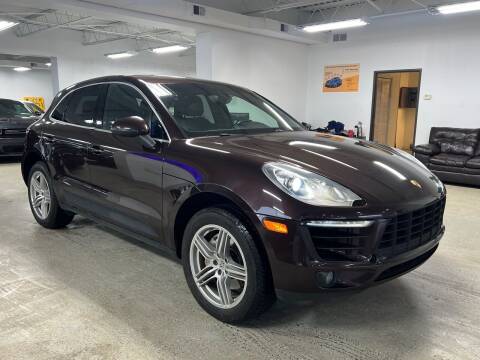 2015 Porsche Macan for sale at Alpha Group Car Leasing in Redford MI