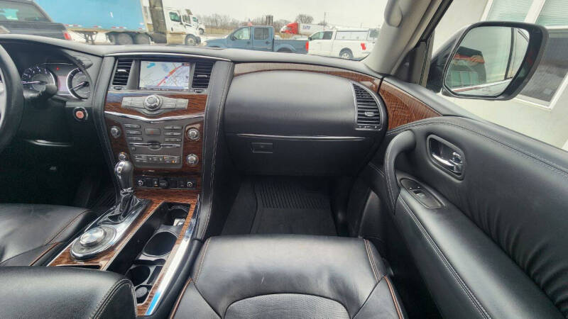 2017 Nissan Armada Platinum