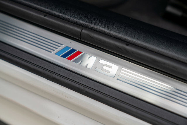 2011 BMW M3 13
