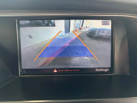 2016 Audi A4 2.0T quattro Premium