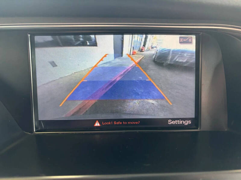 2016 Audi A4 2.0T quattro Premium