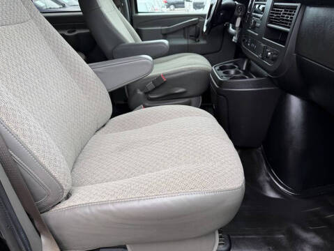 2020 Chevrolet Express LS 3500