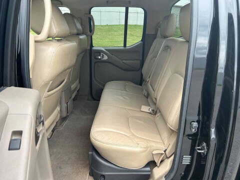 2009 Nissan Frontier LE