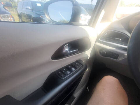 2017 Chrysler Pacifica Touring