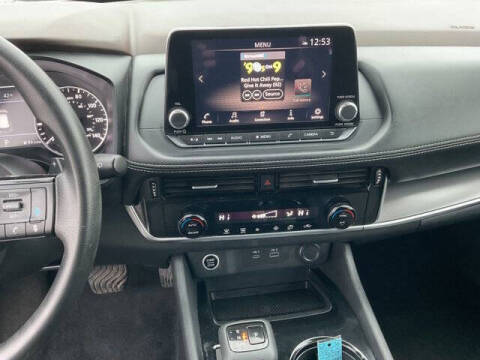 2022 Nissan Rogue SV