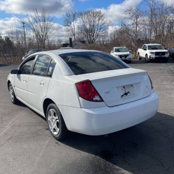 2005 Saturn Ion 2