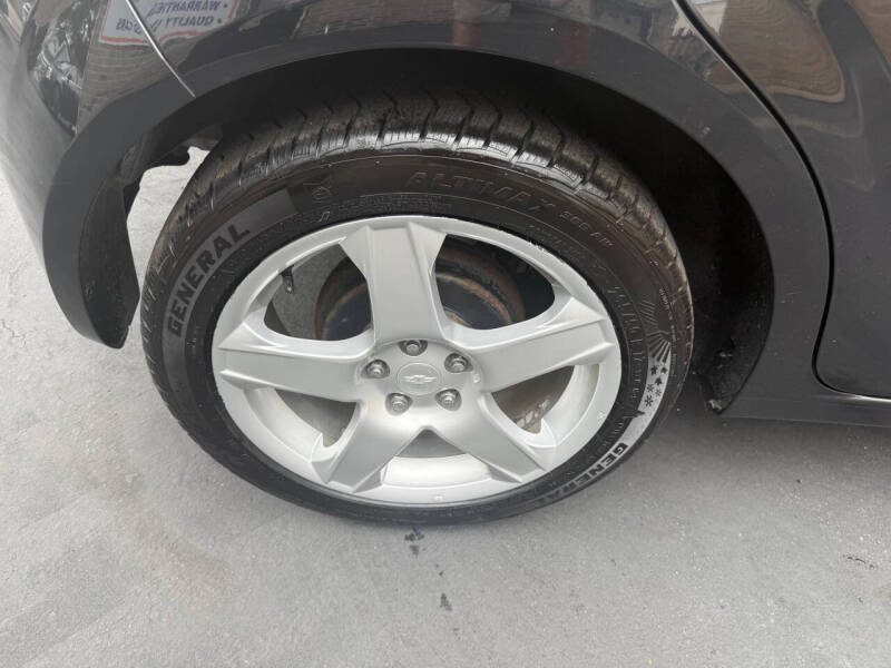 2015 Chevrolet Sonic LTZ Auto