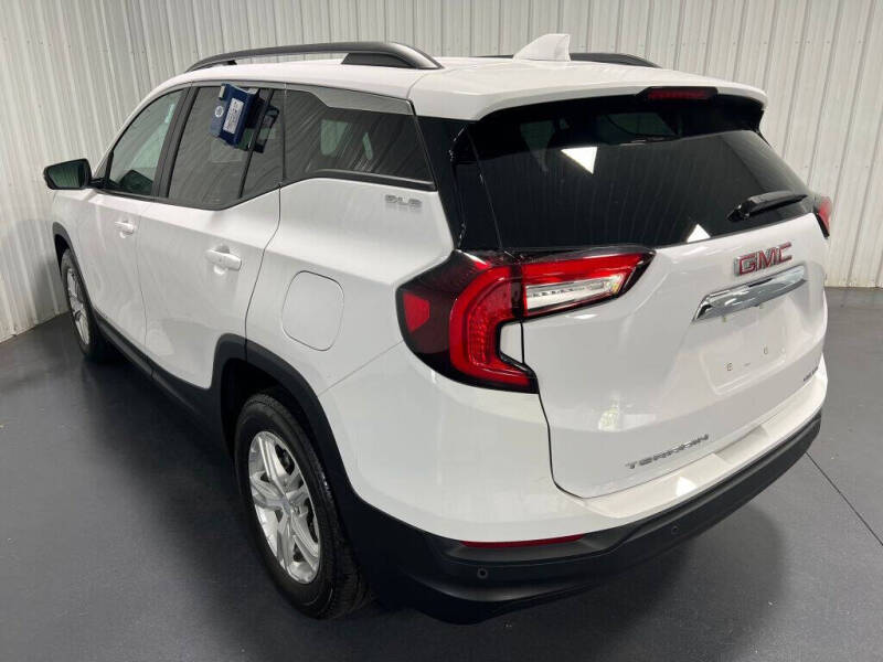 2023 GMC Terrain SLE