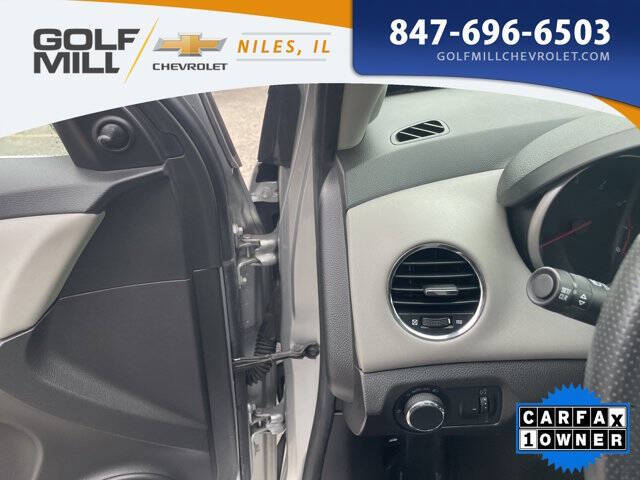 2011 Chevrolet Cruze LS