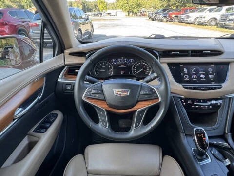 2017 Cadillac XT5 Platinum