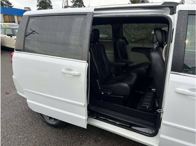 2017 Dodge Grand Caravan SXT