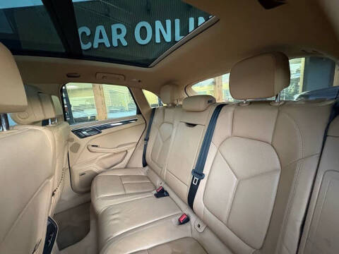 2015 Porsche Macan S