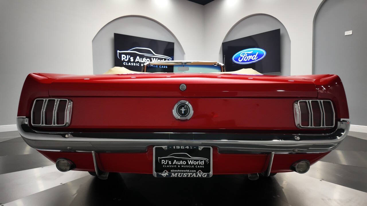 1965 Ford Mustang 22