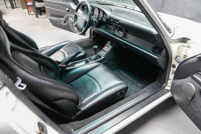 1995 Porsche 911 Carrera