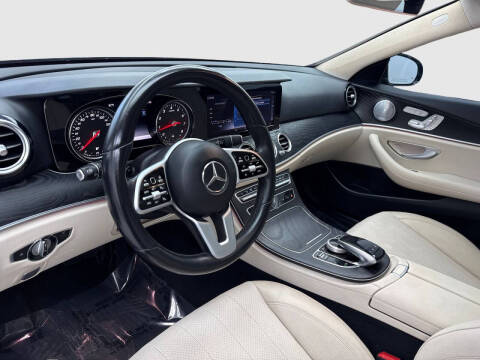 2019 Mercedes-Benz E-Class E 300
