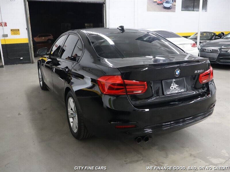 2017 BMW 3 Series 330i