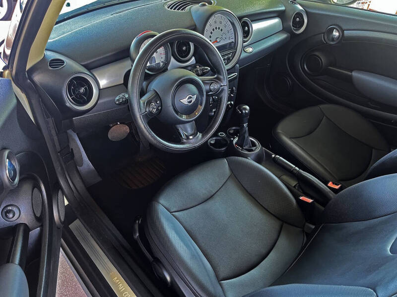 2012 MINI Cooper Hardtop