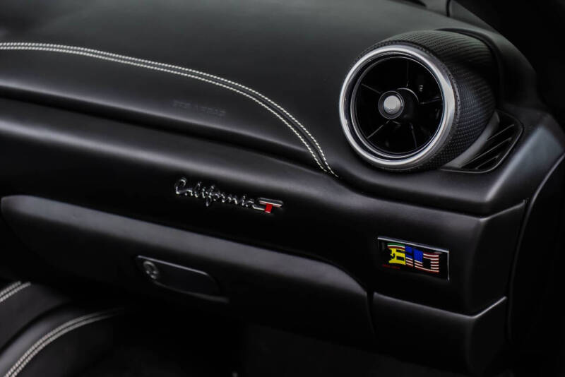 2015 Ferrari California T