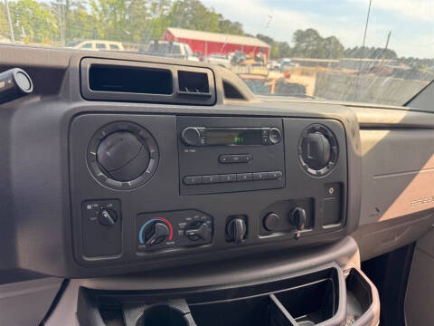2019 Ford E-Series