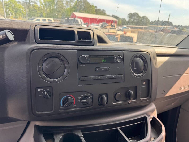 2019 Ford E-Series