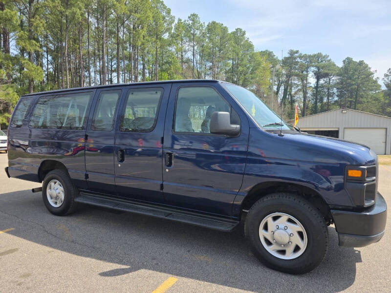 2014 Ford E-Series E-350 SD XL
