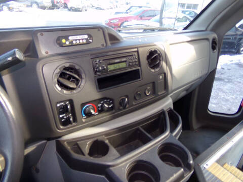 2019 Ford E-Series E-450 SD