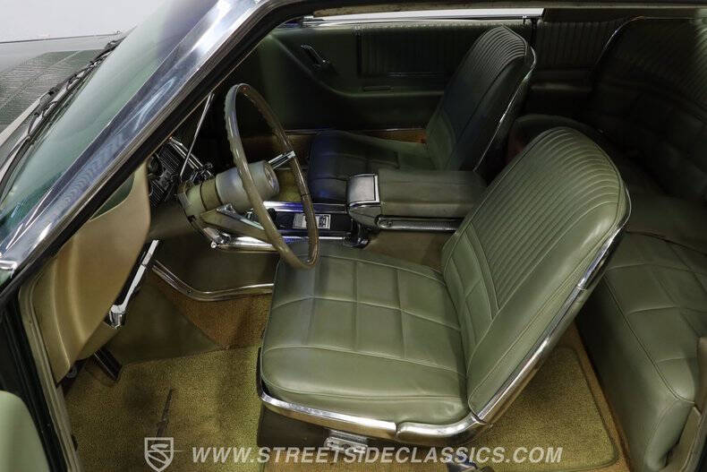 1966 Ford Thunderbird