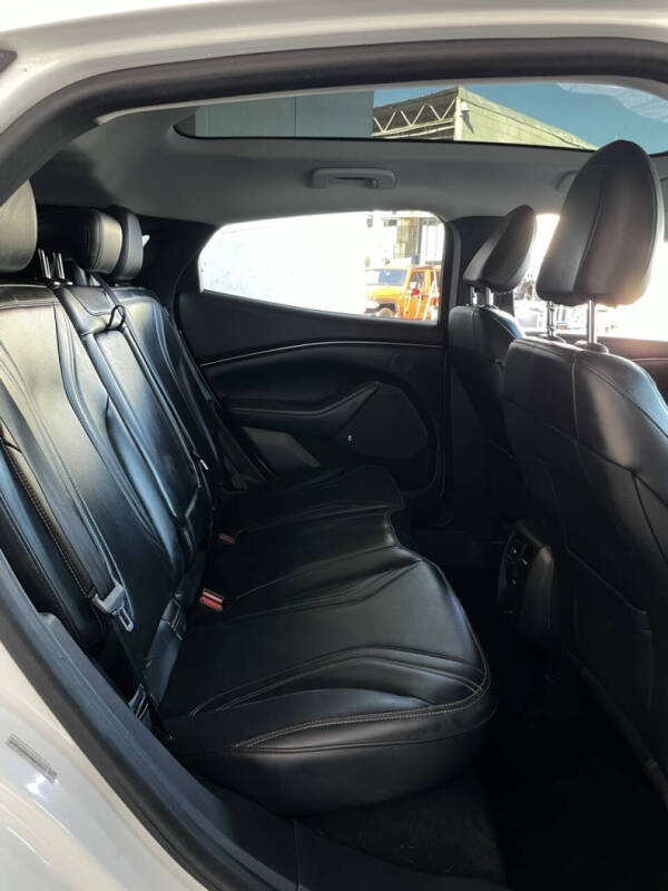 2021 Ford Mustang Mach-E Premium