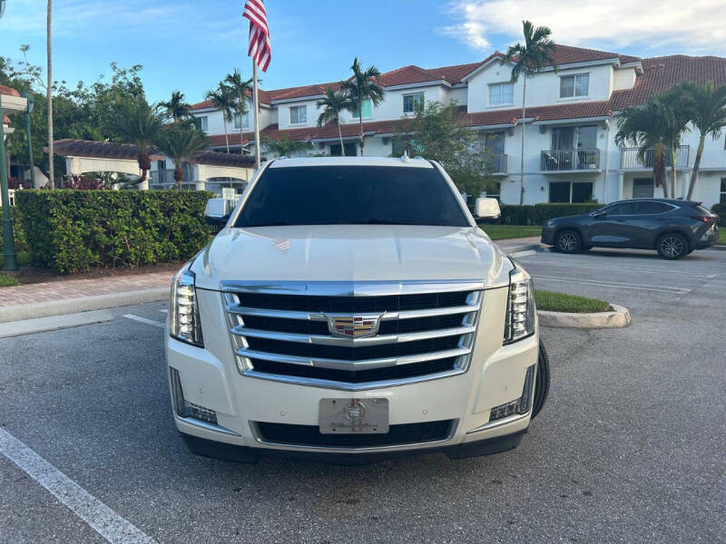 2015 Cadillac Escalade Luxury