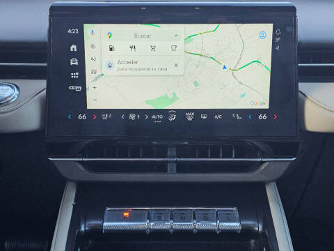 2024 Lincoln Nautilus Hybrid Premiere