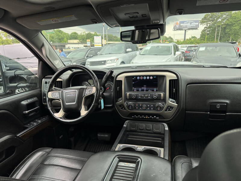 2017 GMC Sierra 2500HD Denali