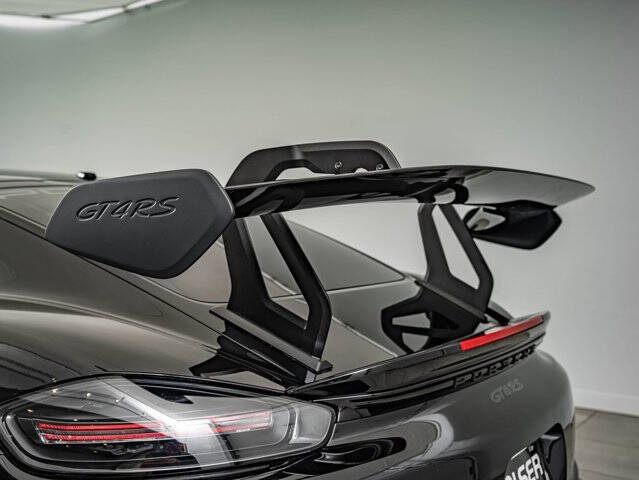 2024 Porsche 718 Cayman GT4 RS