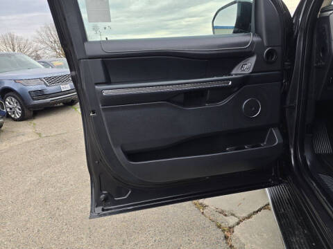 2023 Ford Expedition MAX XLT