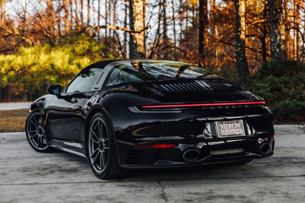 2022 Porsche 911 9