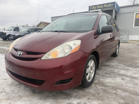2009 Toyota Sienna LE 7-Passenger