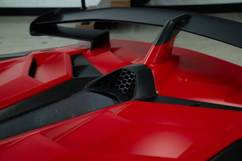 2019 Lamborghini Aventador LP 770-4 SVJ