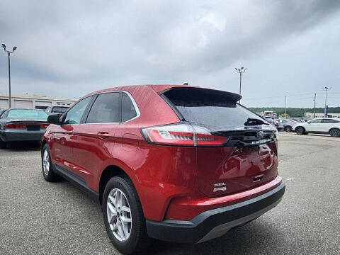 2022 Ford Edge SEL